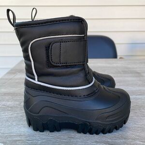 Durable Rugged Kids Winter Boots Size 7/8 Toddler Boy/Girl Unisex